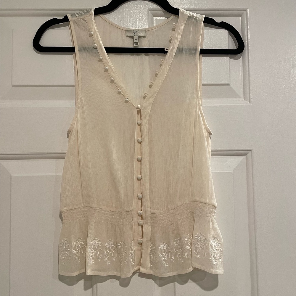 Joie beautiful shirt.  Great condition. XS